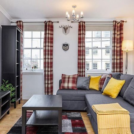 Joivy 1 Bed Flat, Heart Of Grassmarket Единбург Екстер'єр фото