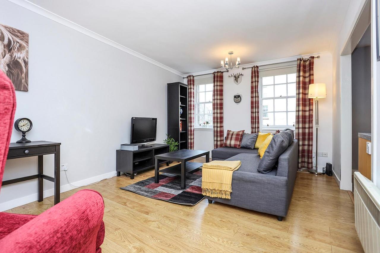 Joivy 1 Bed Flat, Heart Of Grassmarket Единбург Екстер'єр фото