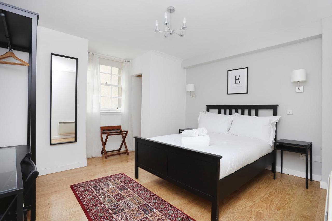 Joivy 1 Bed Flat, Heart Of Grassmarket Единбург Екстер'єр фото