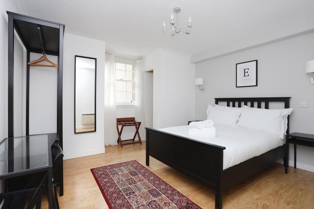 Joivy 1 Bed Flat, Heart Of Grassmarket Единбург Екстер'єр фото