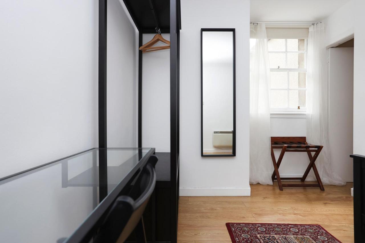 Joivy 1 Bed Flat, Heart Of Grassmarket Единбург Екстер'єр фото